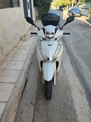 Honda SH 300 2017-thumb-1