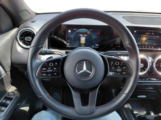Mercedes-Benz GLB 200 2021 GLB 200 Auto 2021 1300cc 163hp Bενζίνη-thumb-23