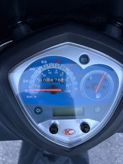Kymco Agility 125 2018-thumb-7