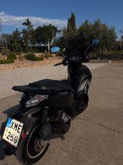 Piaggio Beverly 300 2018 Police-thumb-1