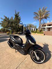 Piaggio Beverly 300 2018 Police-thumb-5