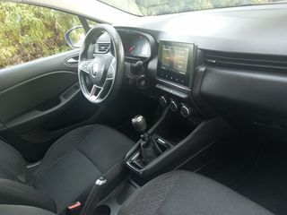 Renault Clio 2022-thumb-19