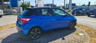 Toyota Yaris 2017 STYLE SELECTION PLUS PACKET PANOROOF-thumb-7