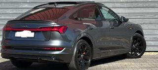 Audi e-tron 2021 Sporpack 50 S line-thumb-10
