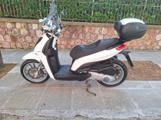 Piaggio Carnaby 300 Cruiser 2013 i.e-thumb-3
