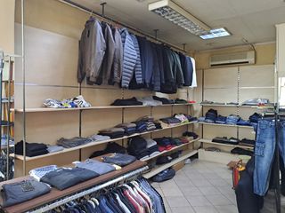 ΠΩΛΕΙΤΑΙ ΠΛΗΡΗΣ ΕΞΟΠΛΙΣΜΟΣ ΚΑΤΑΣΤΗΜΑΤΟΣ ΡΟΥΧΩΝ (Θεσσαλονίκη) - ΟΛΑ ΜΑΖΙ