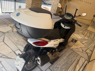 Piaggio Beverly 400 2022-thumb-3