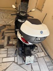 Piaggio Beverly 400 2022-thumb-4