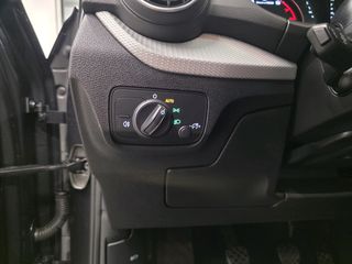 Audi Q2 2022-thumb-25