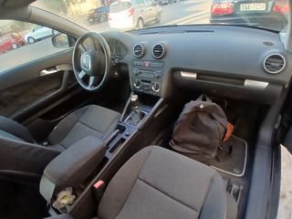 Audi A3 2006-thumb-8