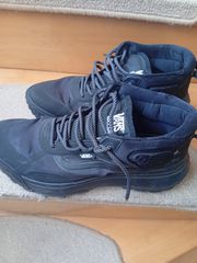 Vans uktrarange mte