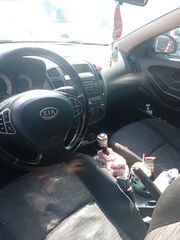 Kia Ceed / cee'd 2008-thumb-3