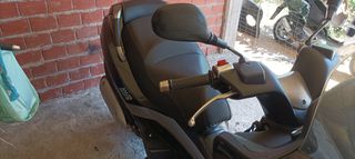 Piaggio MP3 250 2008