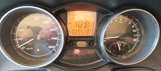 Piaggio MP3 250 2008-thumb-4
