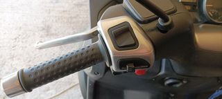Piaggio MP3 250 2008-thumb-6