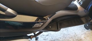 Piaggio MP3 250 2008-thumb-8