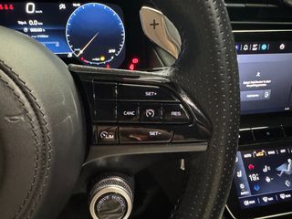 Maserati Grecale 2023 GT-thumb-13