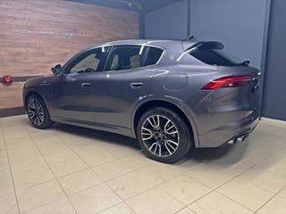 Maserati Grecale 2023 GT-thumb-5