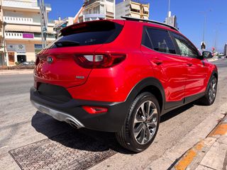 Kia Stonic 2020 1.6 CRDI DESIGN EDITION-thumb-6
