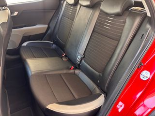 Kia Stonic 2020 1.6 CRDI DESIGN EDITION-thumb-42