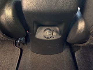 Kia Stonic 2020 1.6 CRDI DESIGN EDITION-thumb-44