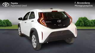Toyota Aygo (X) 2022 XPLAY 1.0 VVTI-thumb-1