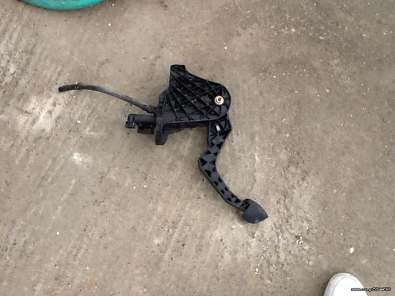 Audi a3 8p petali ampragiaz 