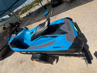 Sea-Doo 2026 RXP-X-thumb-2