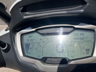 Piaggio Beverly 300 2024-thumb-6