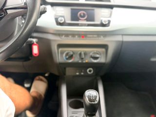 Skoda Fabia 2018-thumb-8