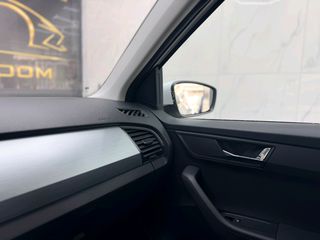 Skoda Fabia 2018-thumb-11