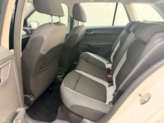 Skoda Fabia 2018-thumb-16