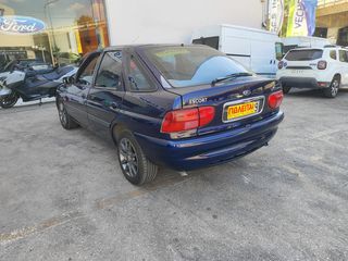 Ford Escort 1997-thumb-8