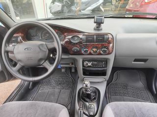 Ford Escort 1997-thumb-19