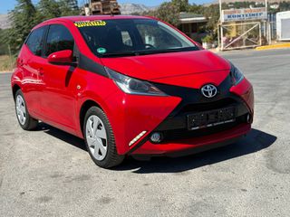 Toyota Aygo 2017 X-PLAY TOUCH f1 paddles-thumb-1