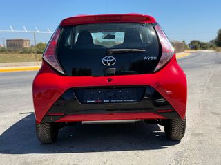 Toyota Aygo 2017 X-PLAY TOUCH f1 paddles-thumb-11