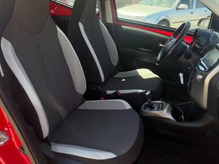 Toyota Aygo 2017 X-PLAY TOUCH f1 paddles-thumb-14