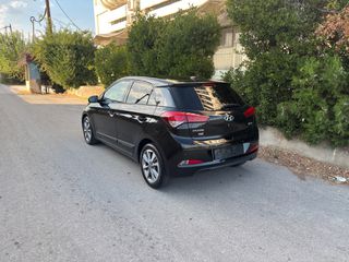 Hyundai i 20 2016 1.2 80PS YES!!-thumb-6