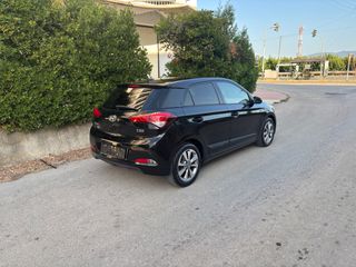 Hyundai i 20 2016 1.2 80PS YES!!-thumb-16