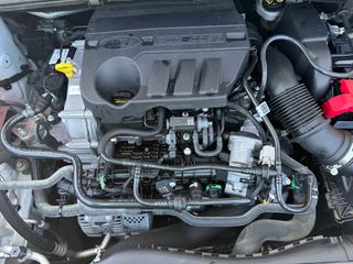 Ford Puma 2021 1.0 EcoBoost Mild-Hybrid ST-Line Vignale SUNROOF!!!-thumb-58