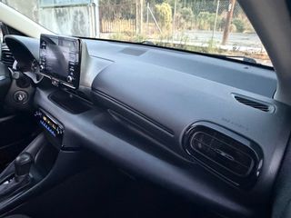 Toyota Yaris 2022 1.5 HYBRID ΕΛΛΗΝΙΚΗΣ ΑΝΤΙΠΡΟΣΩΠΕΙΑΣ-thumb-24