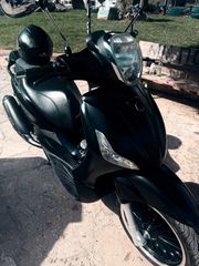 Piaggio Beverly 300i 2016-thumb-2