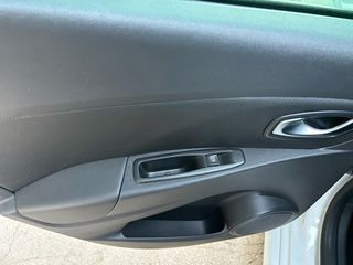 Renault Clio 2018 GT LINE-thumb-13