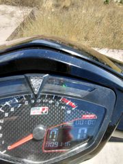 Yamaha CRYPTON-X135 2010 special edition-thumb-1