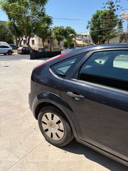 Ford Focus 2008-thumb-14