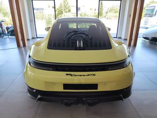 Porsche 911 2024 992 Carrera GTS-thumb-4
