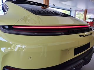 Porsche 911 2024 992 Carrera GTS-thumb-59