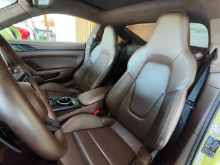 Porsche 911 2024 992 Carrera GTS-thumb-13
