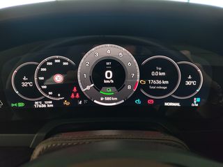 Porsche 911 2024 992 Carrera GTS-thumb-17