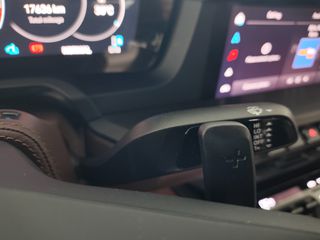 Porsche 911 2024 992 Carrera GTS-thumb-22
